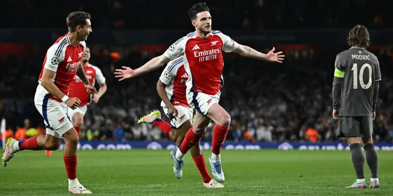 Declan Rice là một trong những tiền vệ tài năng  