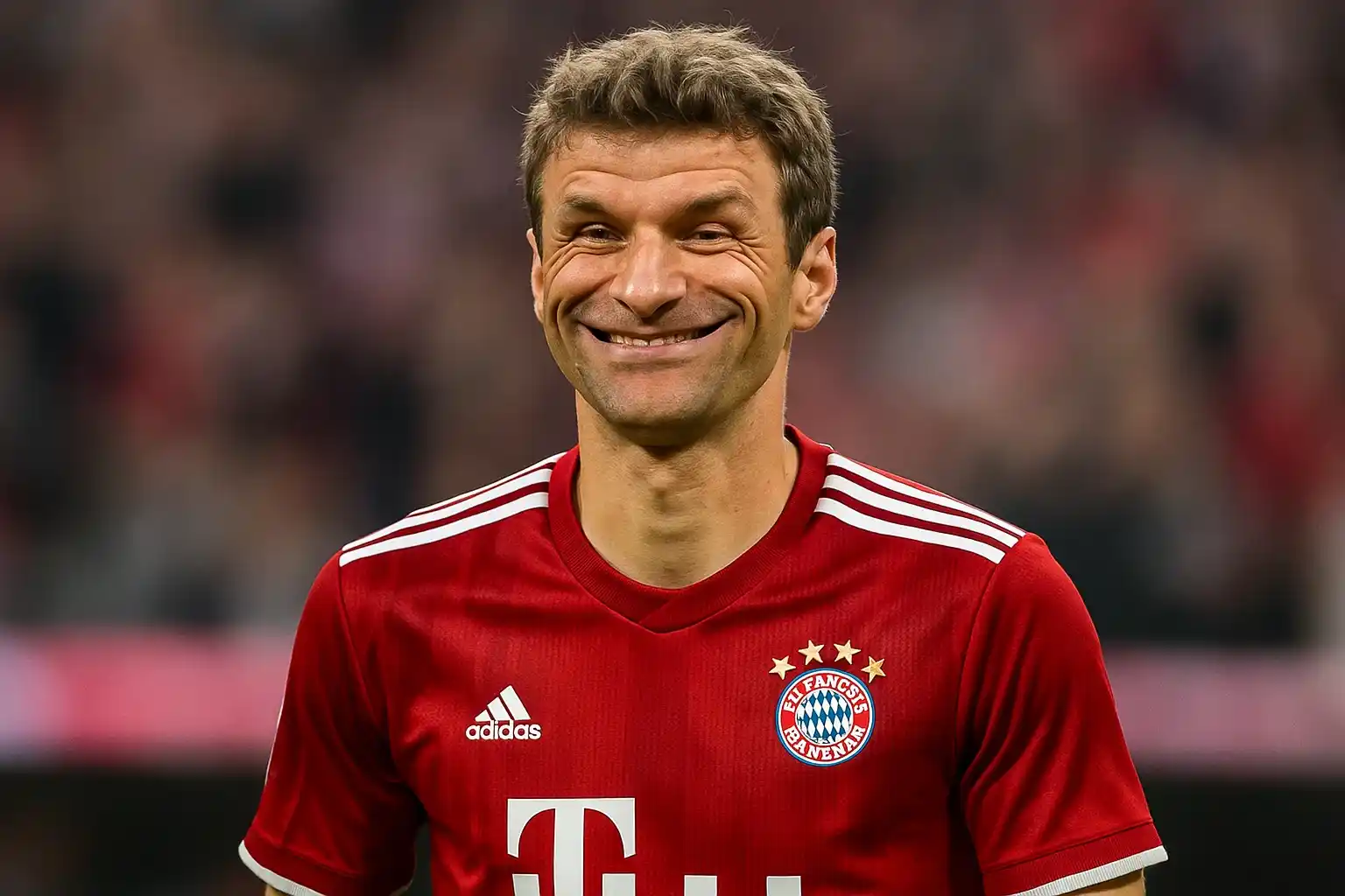 Nụ cười “troll” đặc sản của Thomas Muller
