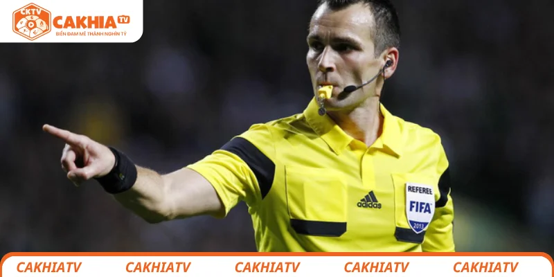 Phép lợi thế bóng đá